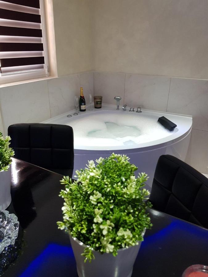 Apartmani Venera Belgrad Exteriör bild
